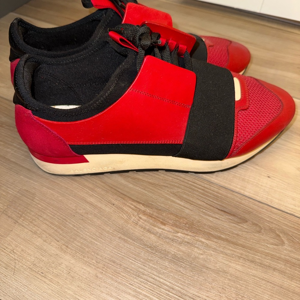 Balenciaga Red and Black Casual Sneakers